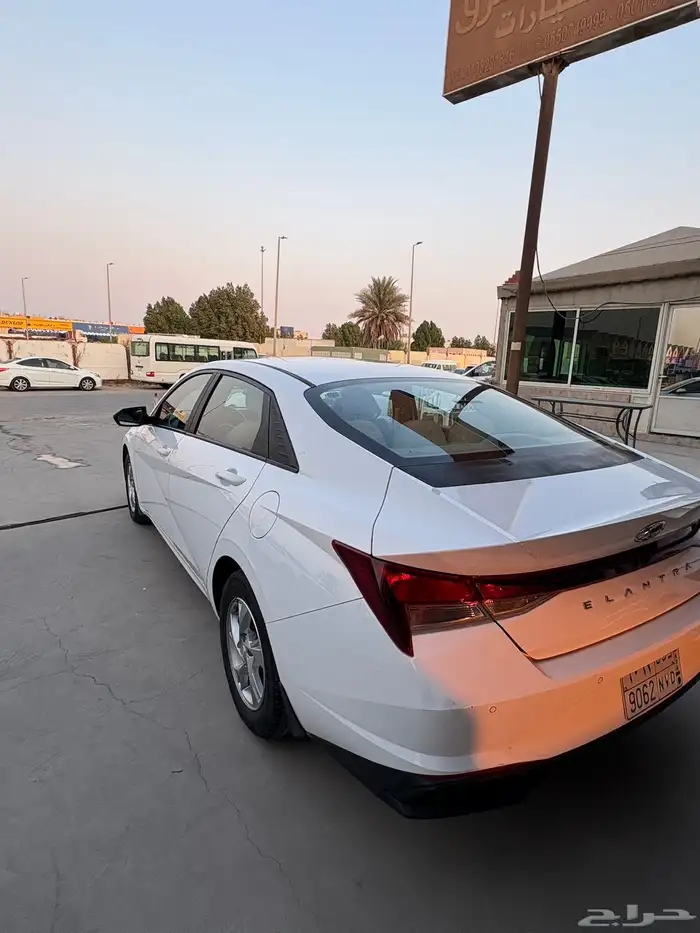 هونداي النترا 2022 4