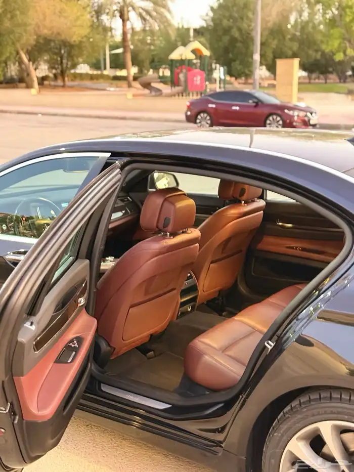 بي ام دبليو 2015 730Li 6