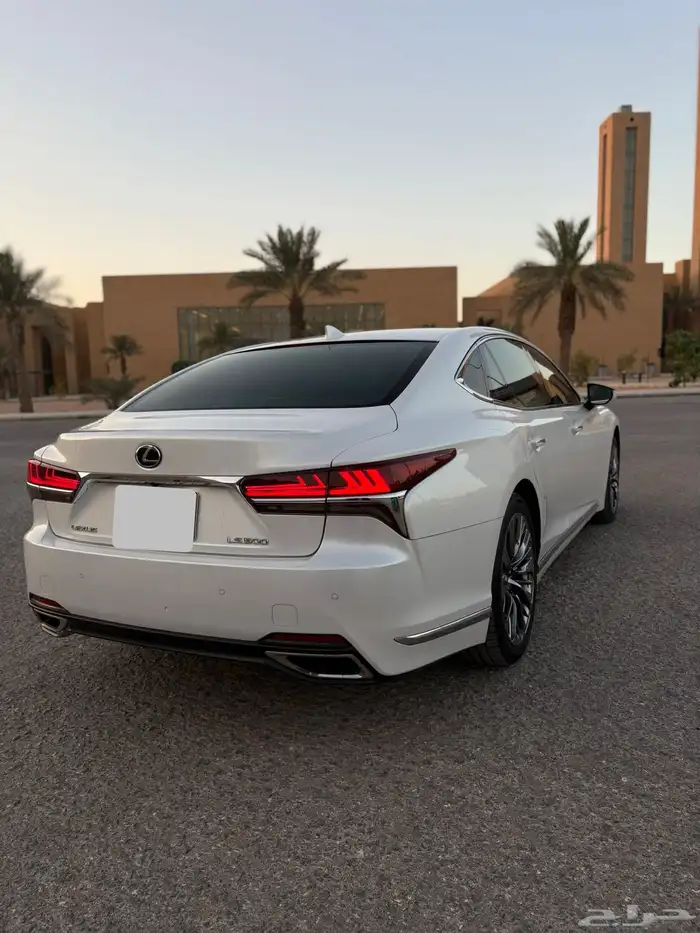 لكزس LS350 للبيع 5
