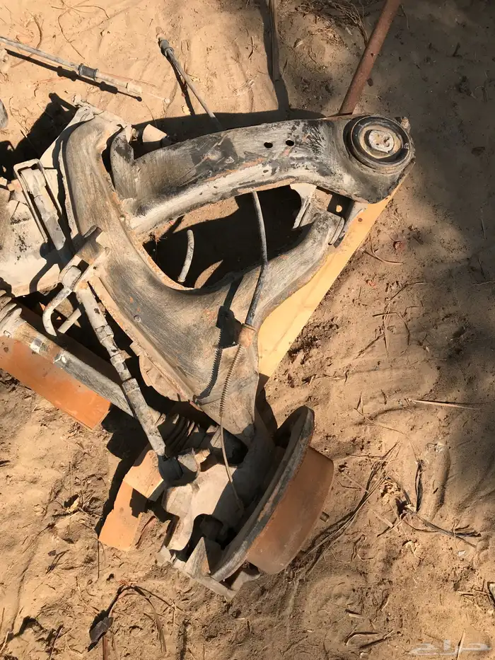 للبيع كمر خلفي وكارونه كابريس رويل موديل2006 5