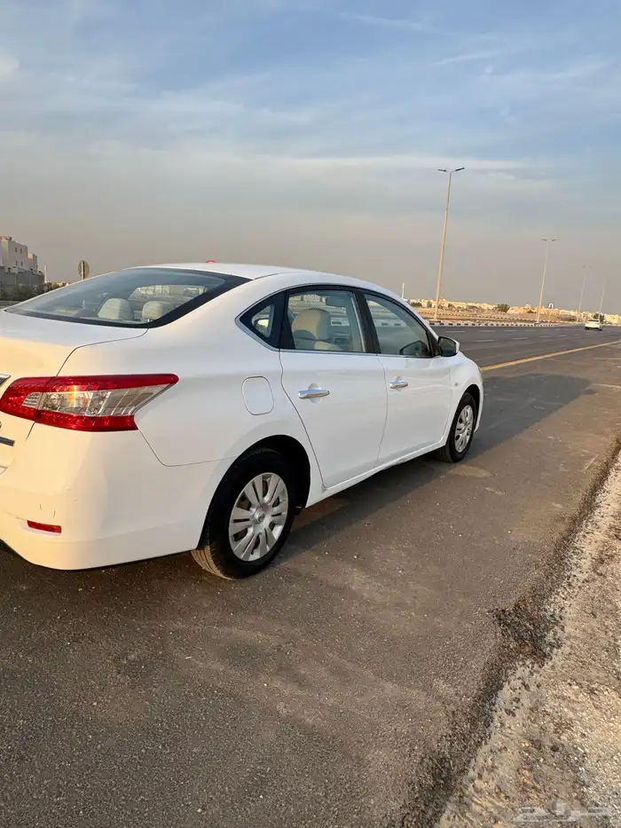 نيسان سنترا 2015 9