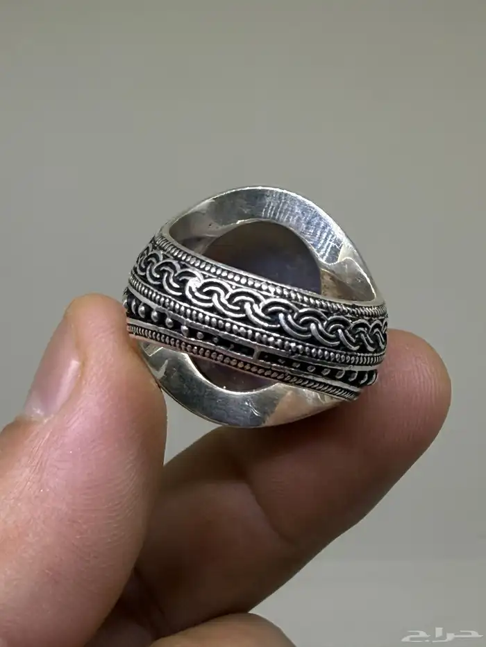 خاتم فضة بصياغة فاخرة بحجر عقيق يماني مميز 5