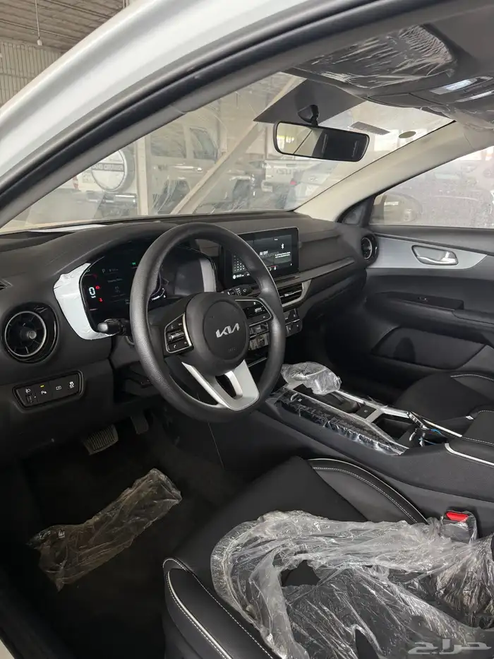 كيا سيراتو 2024 اصفار 8