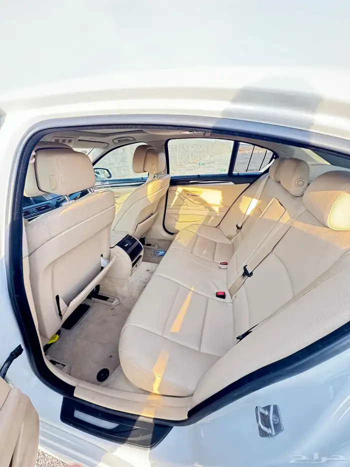 ب ام دبلو 2012 للبيع 12