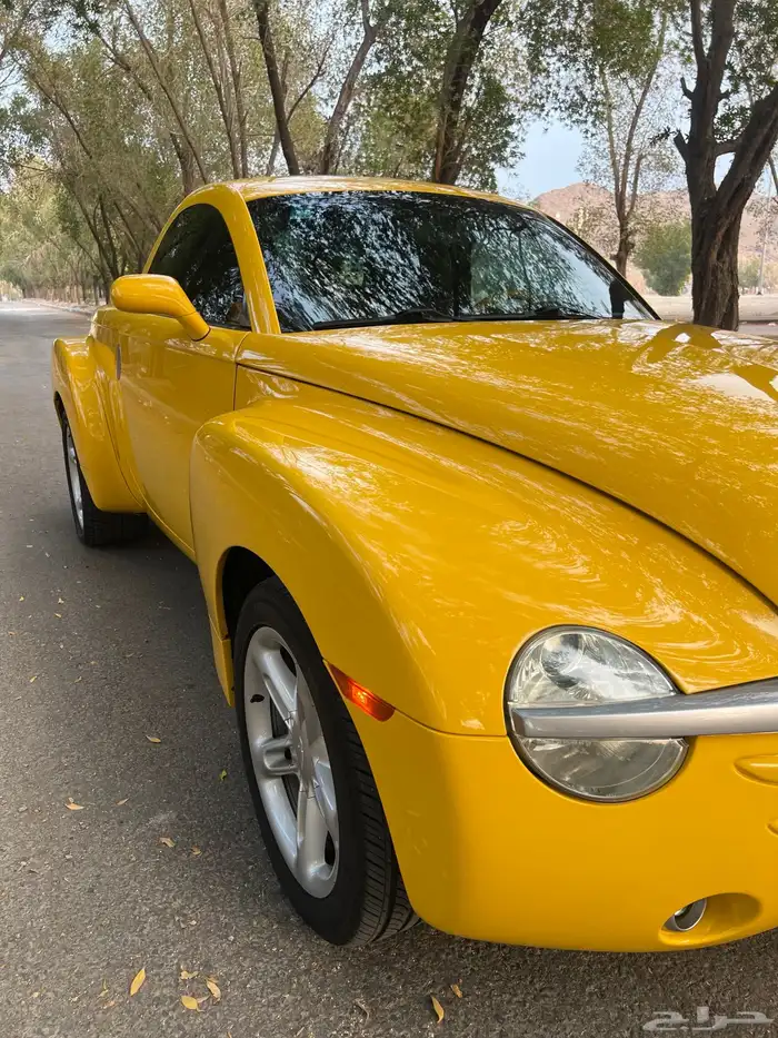 مخزن كشف ونيت بيك اب شيفرولية SSR موديل 2003 54