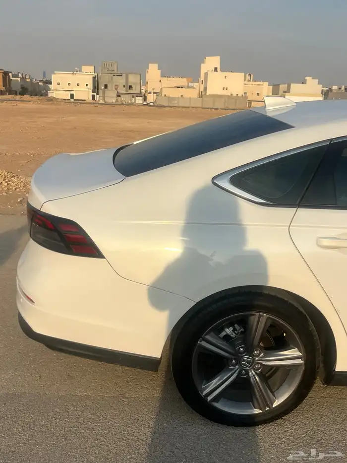 هوندا اكورد نص فل 2023 الشكل الجديد -EX ممشى 33الف 2