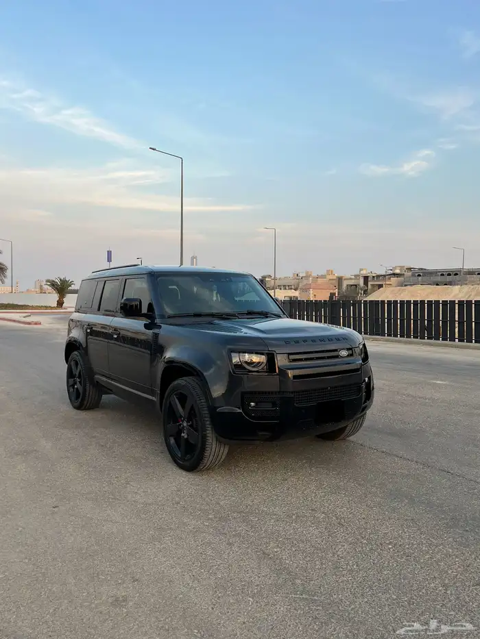 ديفندر 2023 SE P300 1