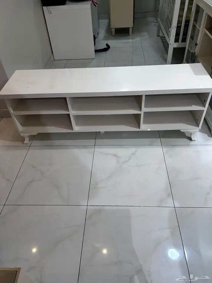 طاولة تلفاز 0