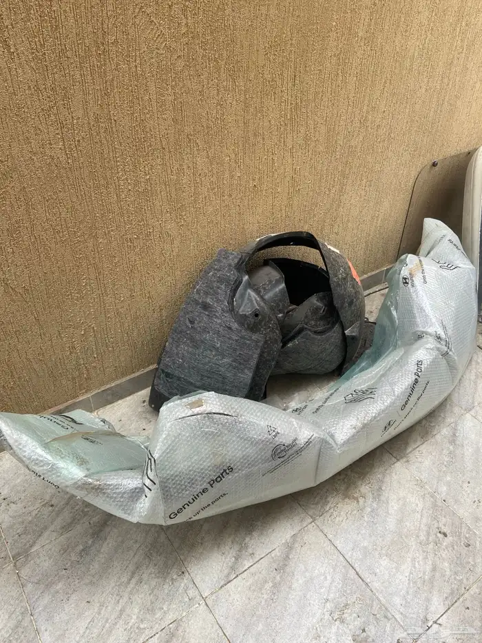 للبيع صدام وبطانات جديد سنتنيال 1