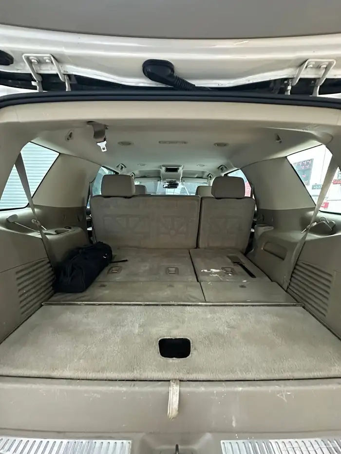 تاهو 2015 للبيع 10