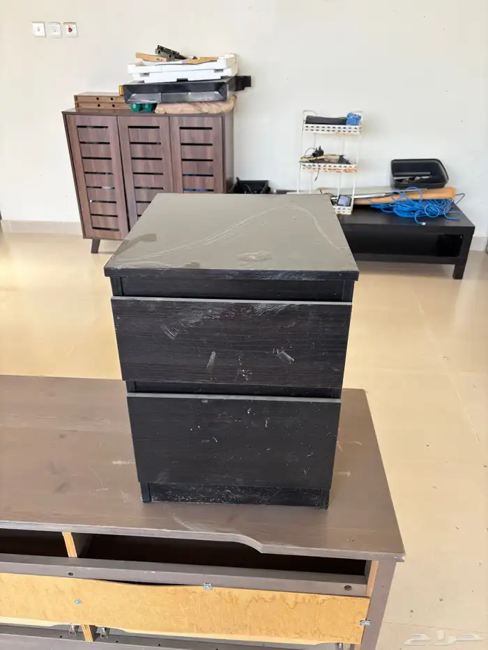 اثاث للبيع وثلاجة صغيرة 4