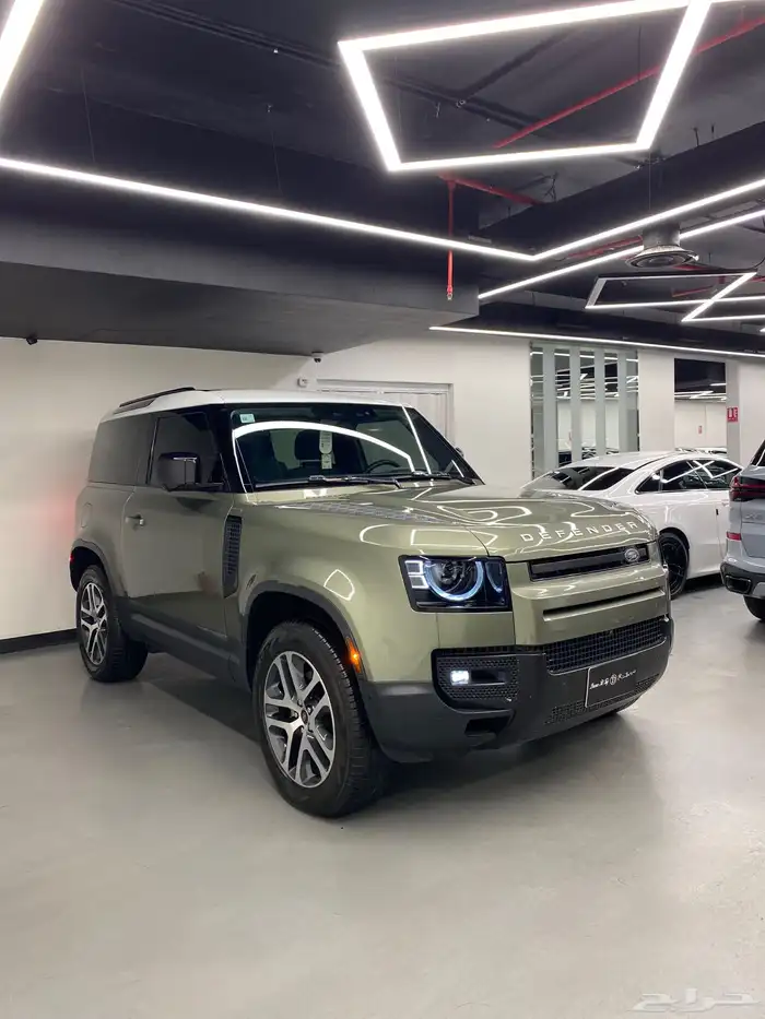 لاندروفر ديفندر 90 2