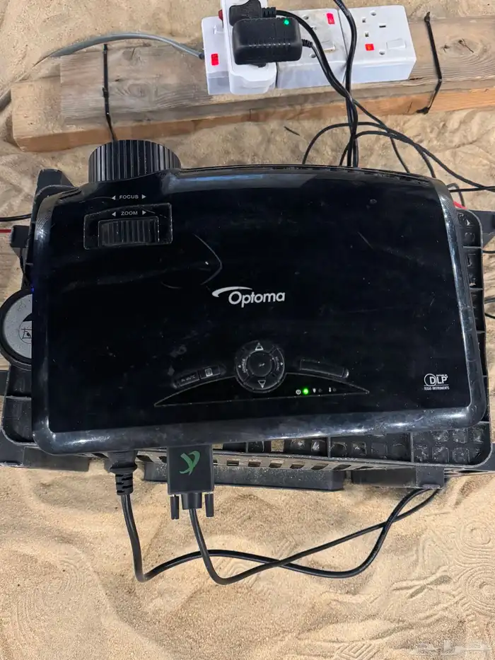 بروجكتر للبيع 0
