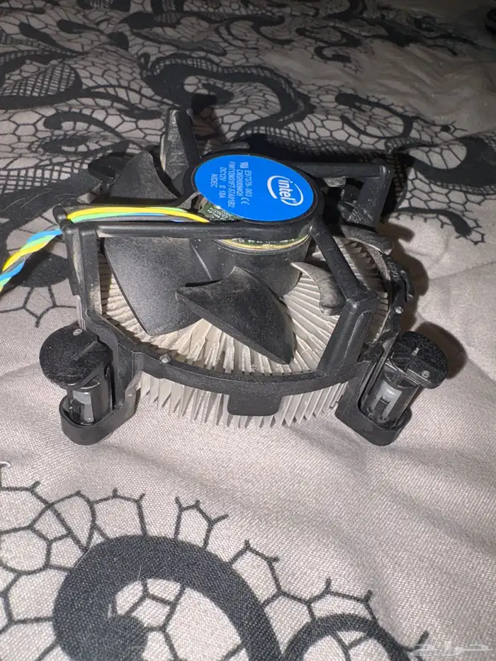 مروحة تبريد معالج intel 3