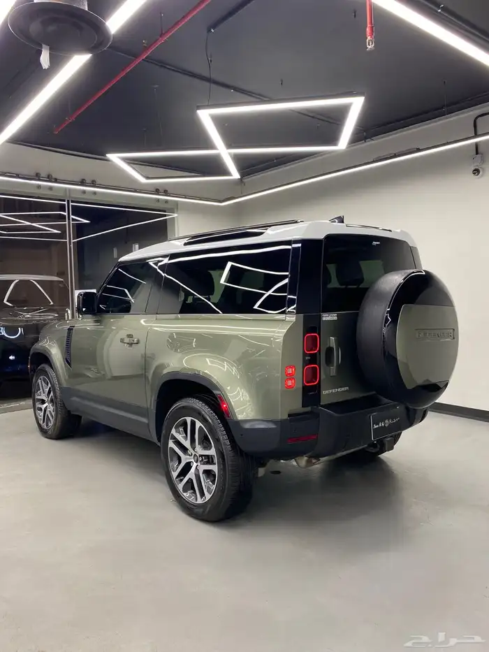 لاندروفر ديفندر 90 3