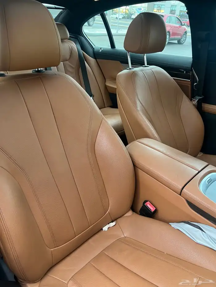 بي ام الفئة السابعة وكالة 8