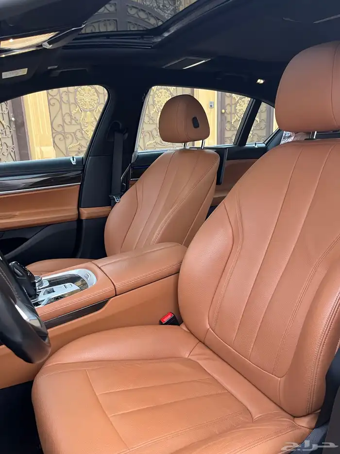 بي ام دبليو 730 2019 مخزن 24