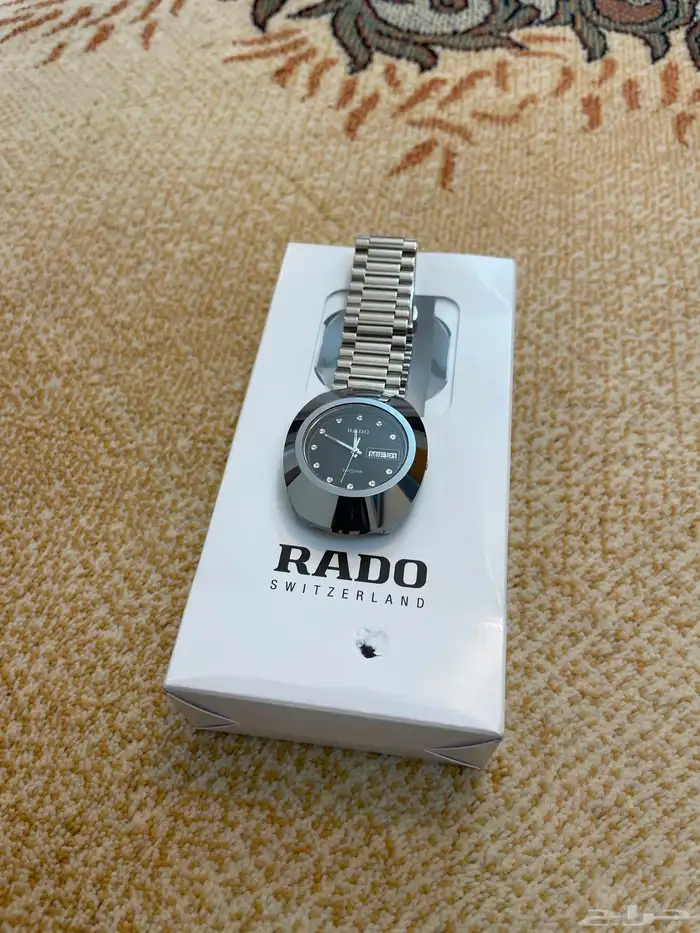 للبيع ساعه رادو دايستار لون فضي مستخدمه 9