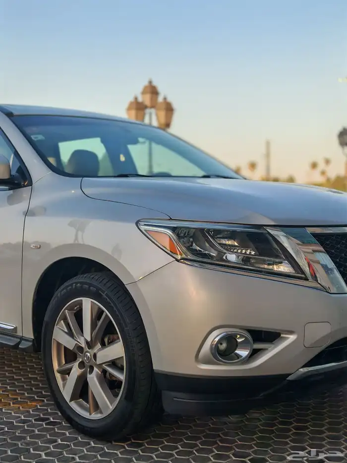 باثفندر وكاله فل كامل عداد 100 الف فقط 20