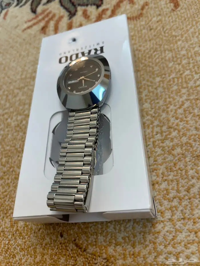 للبيع ساعه رادو دايستار لون فضي مستخدمه 11