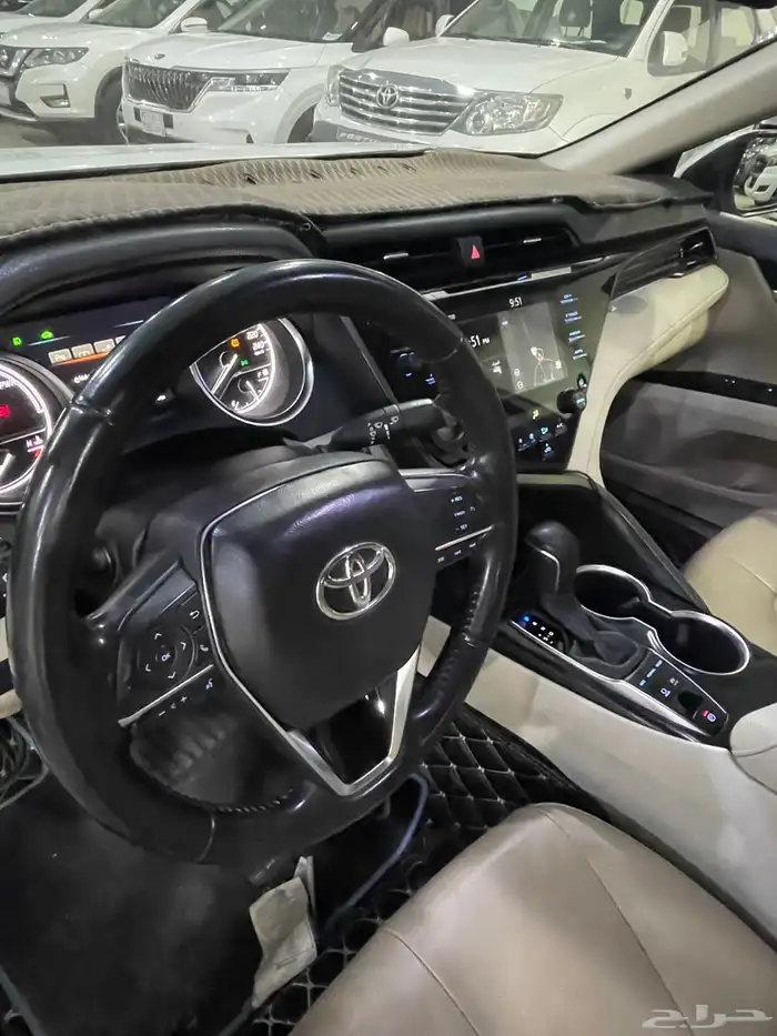 كامري 2019 قراندي فل كامل هايبرد 24