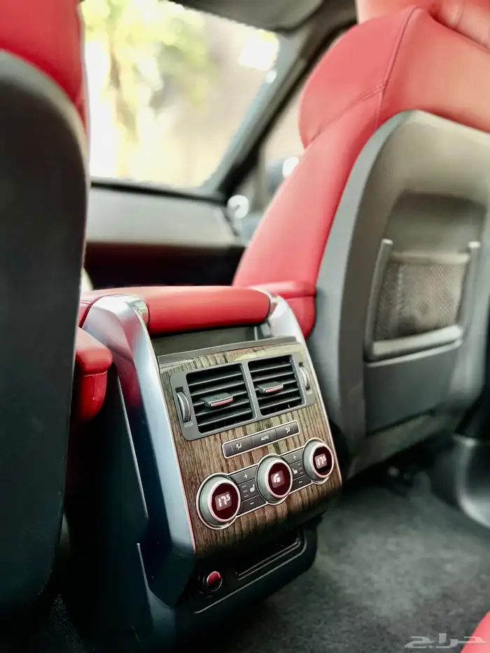 رنج روفر سوبر شارج ثمانيه سلندر V8 6