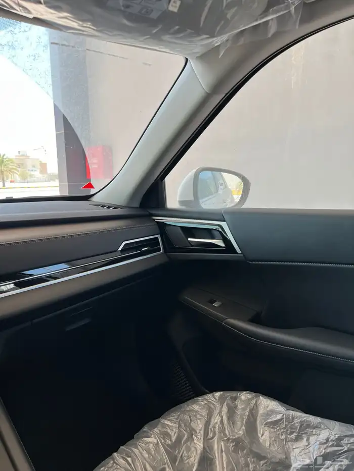 ميتسوبيشي اوتلاندر 2025 نص فل بلس ب110900 عرض خاص نقاط عمياء 19