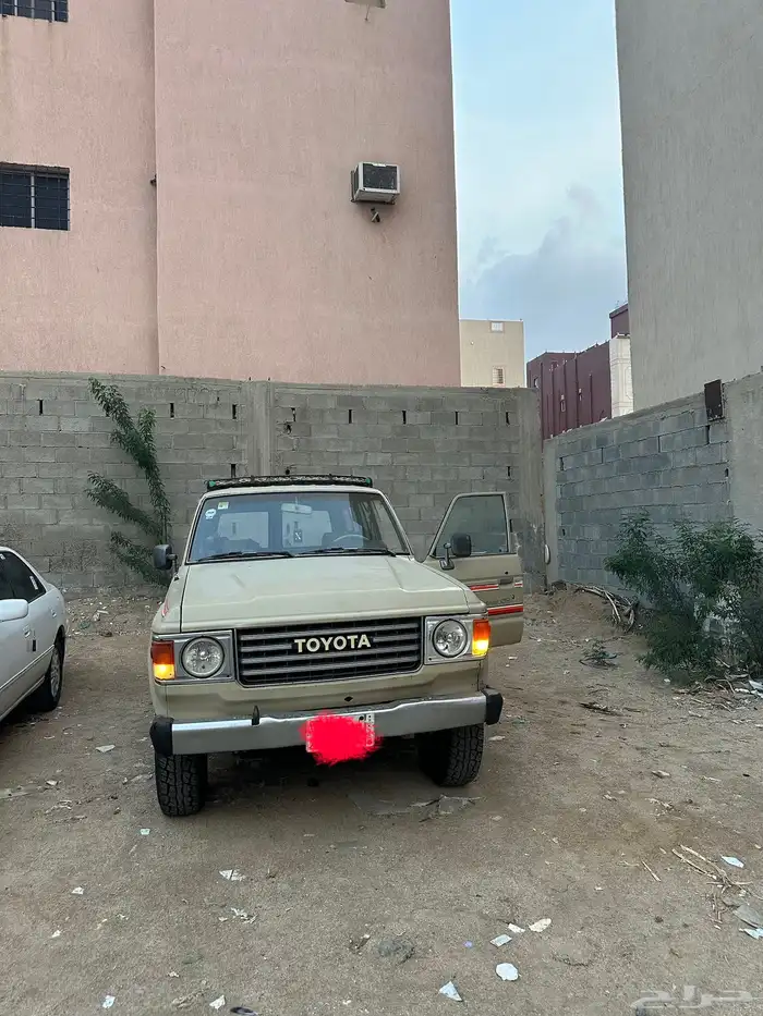 للبيع جيب لاندكروزر موديل1985 0