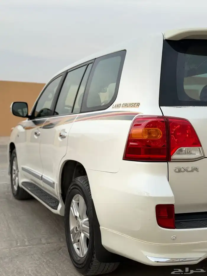 لاند كروزر 2010 شرط عبداللطيف 6