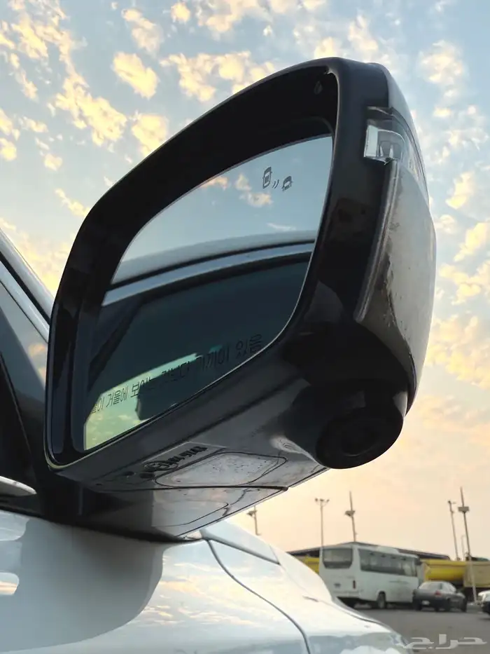 ازيرا 2023 بنورما فل كامل بحالة الوكاله للبيع 9