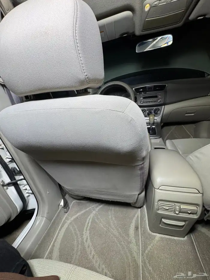 نيسان سنترا 2015 32