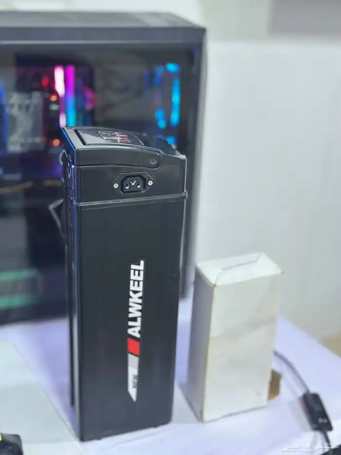 بطارية سكوتر للبيع   60V   20Ah   الشاحن الأصلي 3