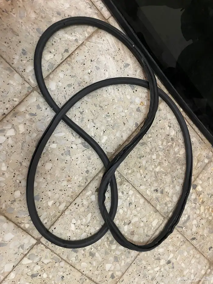 فتحة سقف لاندكروزر 98-2007 2