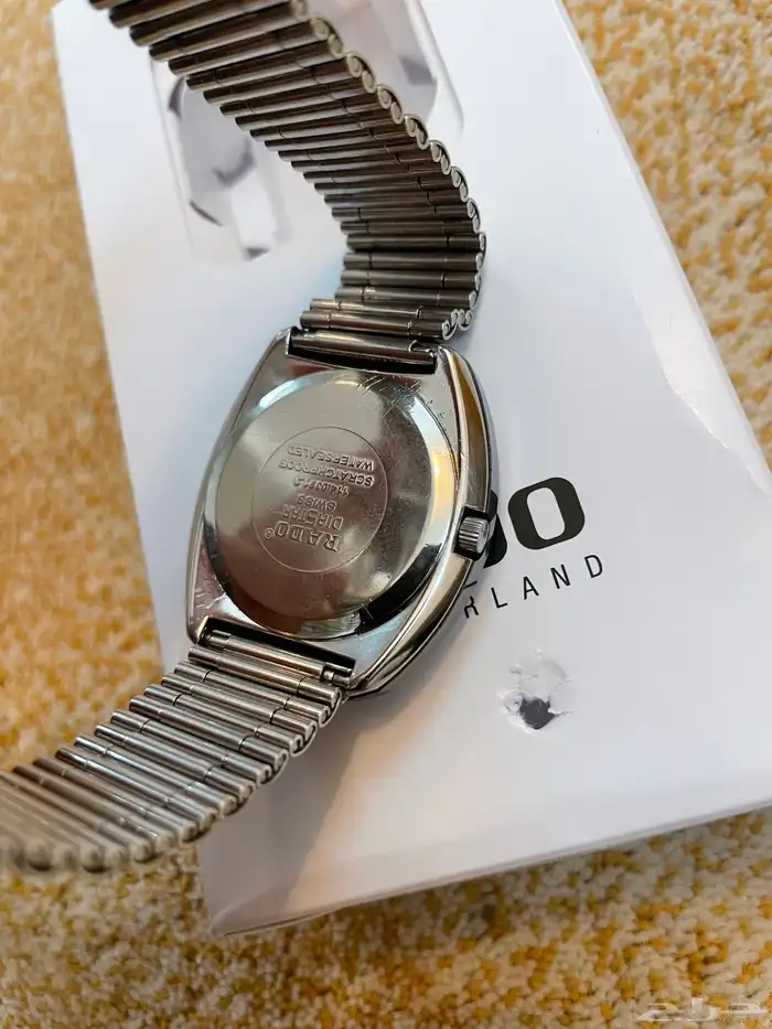 للبيع ساعه رادو دايستار لون فضي مستخدمه 27