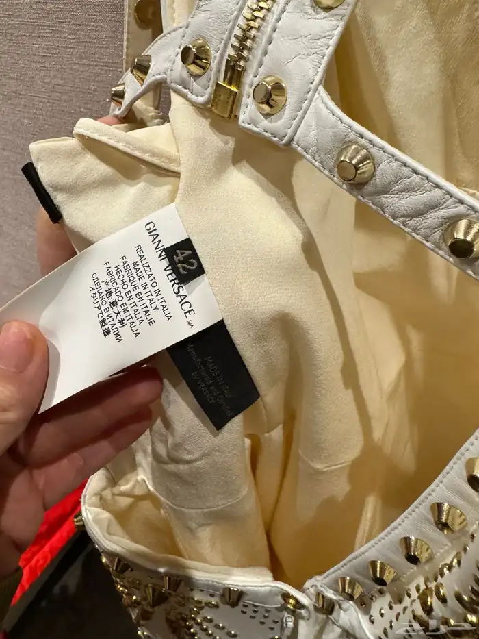 فستان فرزاتشي اصلي سعر الشراء 12 الف 4