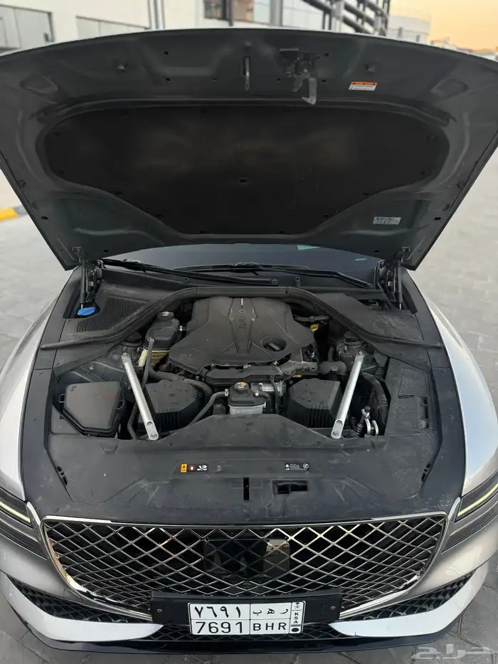 للبيع جينسس g80 رويال سبورت أعلى فئة 29