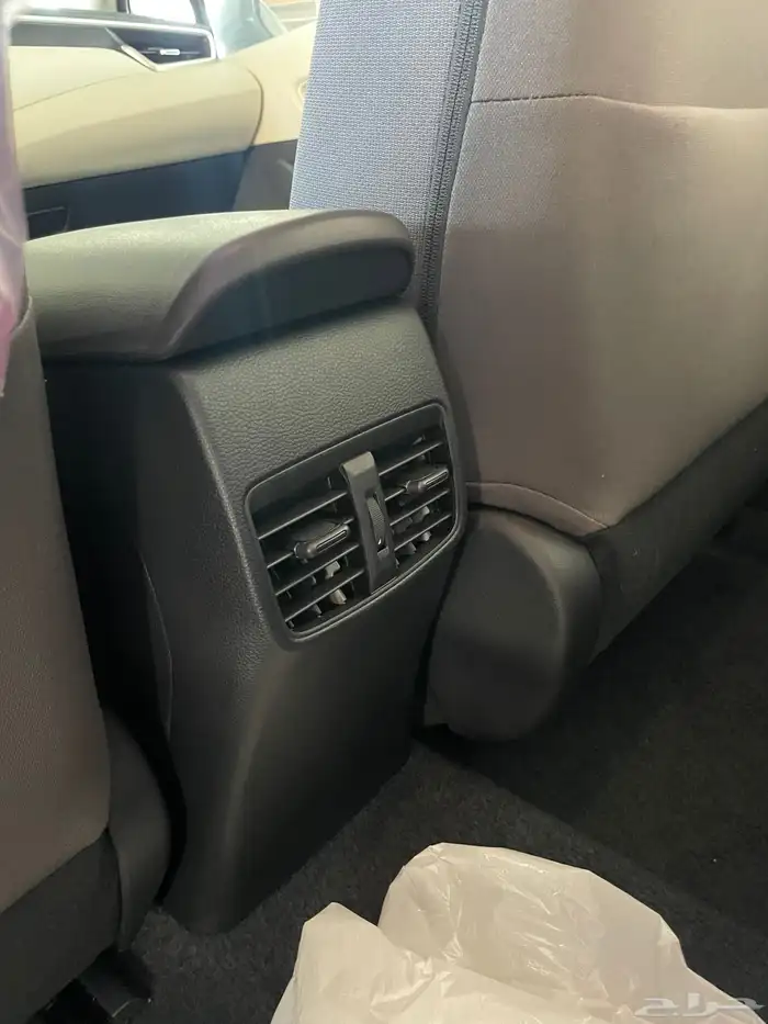 تويوتا كورولا - جنوط - 2025 11