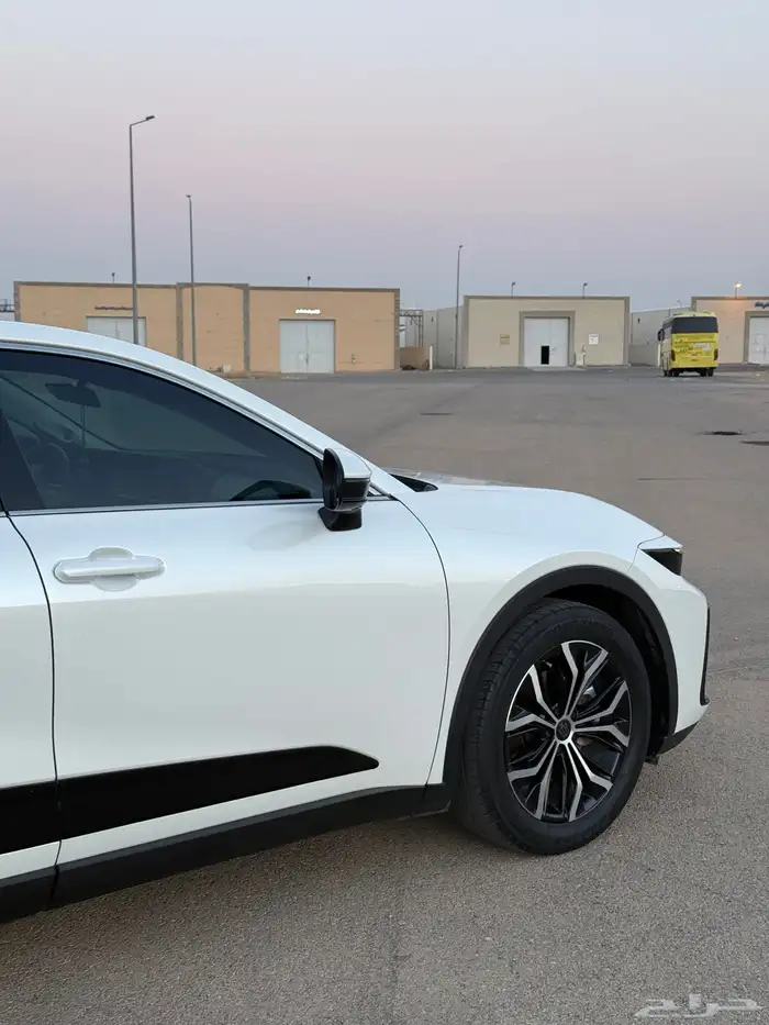 كراون بريميوم 2023 7