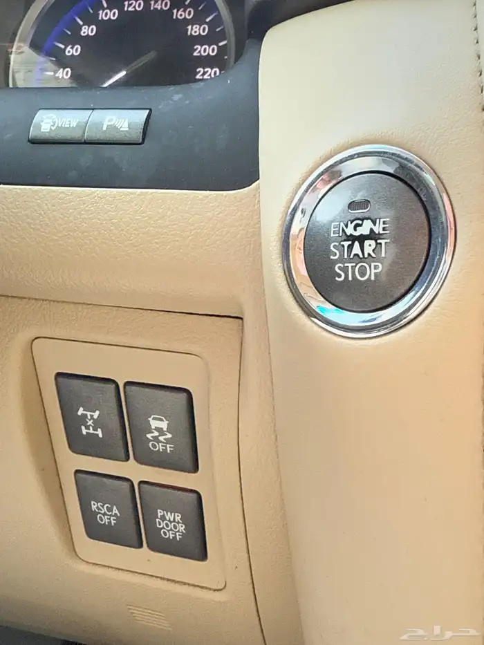 جيب لكزس LX570 موديل 2009 فل كامل 15