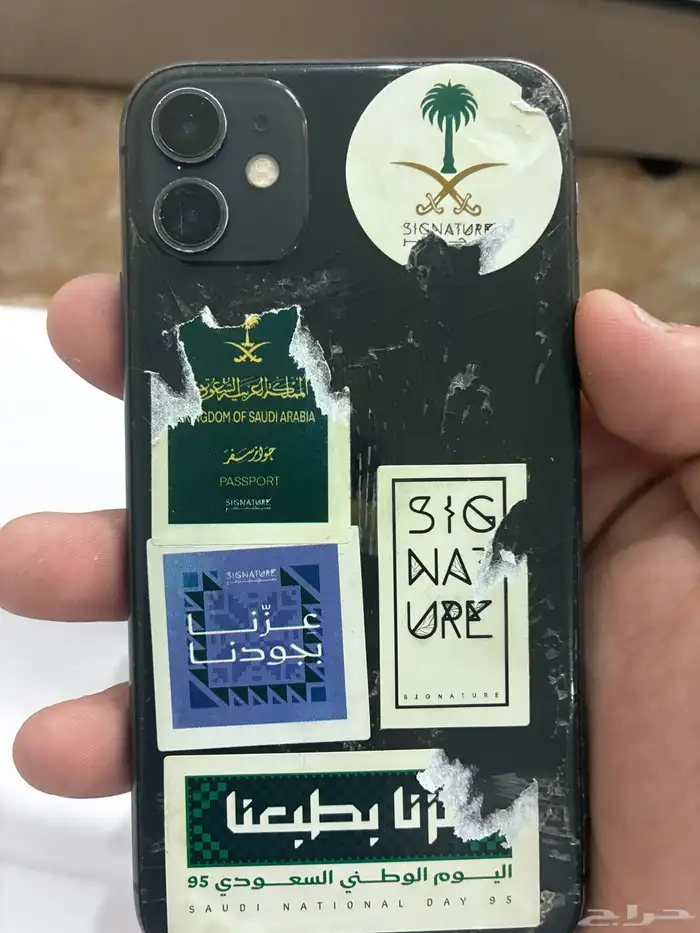 للبيع ايفون 11 للبيع اقبل بدل بجوز ببغاء 3