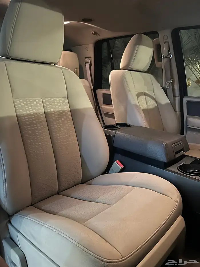 فورد اكسبيدشن قصير 2014 7