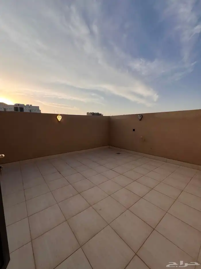 ادوار ارضيه وارواف علويه بالمحالة ابها بتصميم عصرى حديث 49