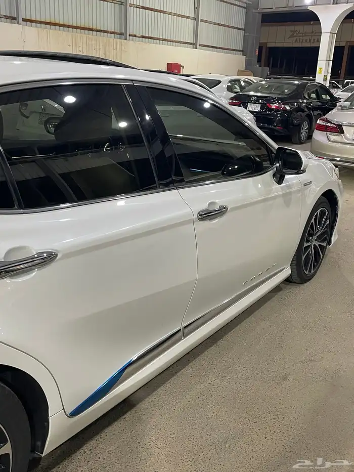 كامري 2019 قراندي فل كامل هايبرد 18