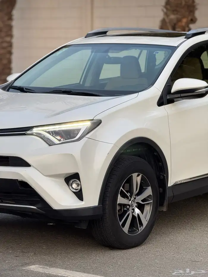 تويوتا رافور 2018 فل كامل دبل 8