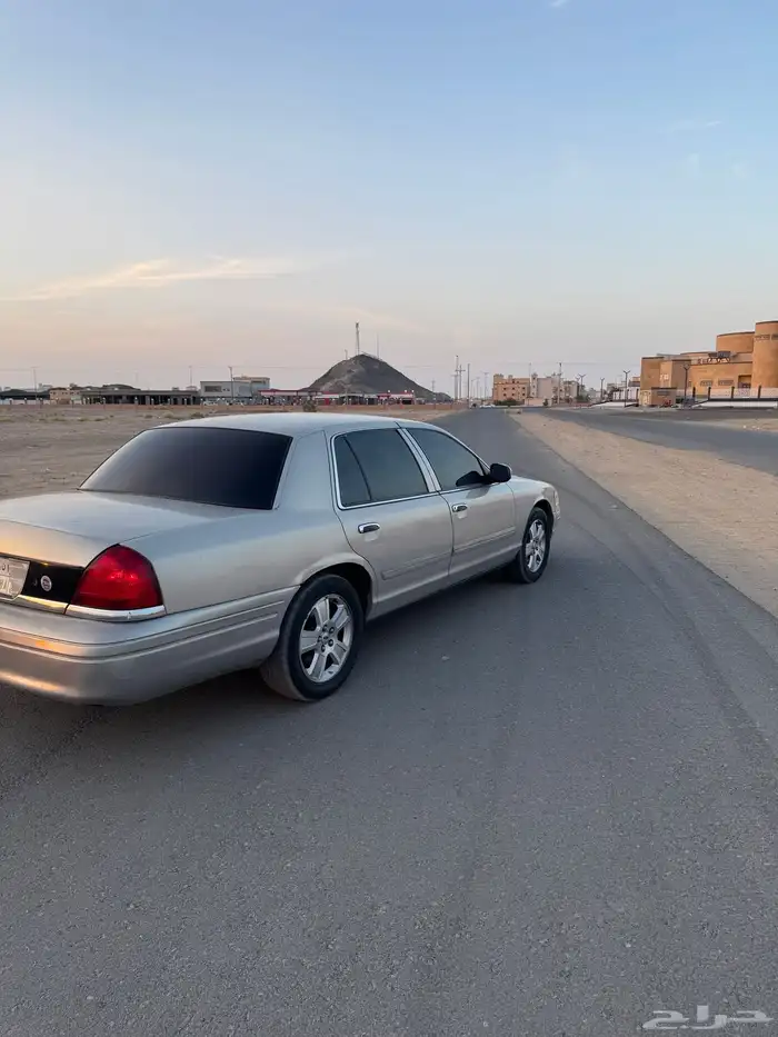 للبيع فورد 2