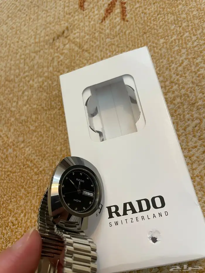 للبيع ساعه رادو دايستار لون فضي مستخدمه 20