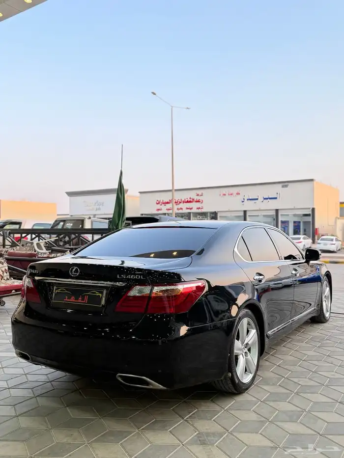 لكزس - LS460 - 2012 - بسعر 49 الف 3