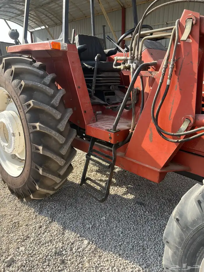 معدات زراعيه شبه جديده 5