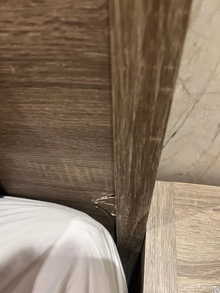 سرير خشب مقاس 180 للبيع   المرتبة 6