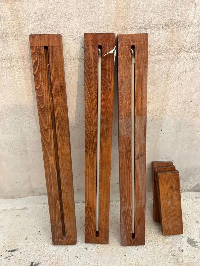 رفوف خشب مع اضاءه 1